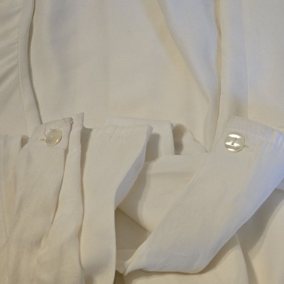 Tarazzia Victorian Romance Style Ivory Blouse Hand  Made Collar Pearl Coquette M - Picture 12 of 12